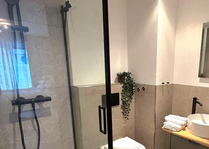 Apartamento High Class - Design - Favorite Place - Full Equipment - Public Transport